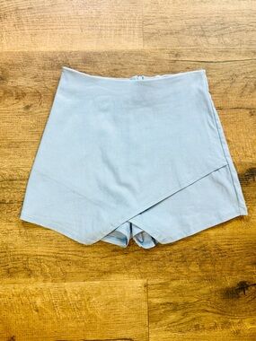American Threads Size Small baby blue Skort stretchy